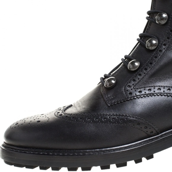 CHRISTIAN DIOR Calfskin Diorunit Low Boot - Picture 8 of 10